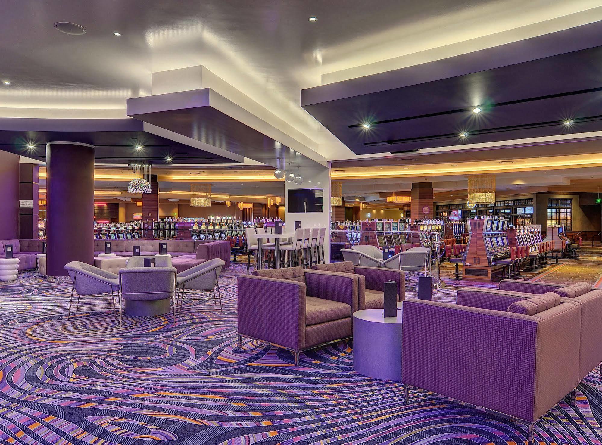 เอ็มจีเอ็ม แกรนด์ ดีทรอยต์ Hotel ภายนอก รูปภาพ